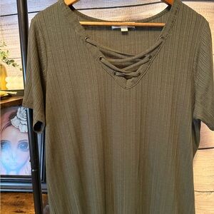 Women's Olive Ribbed Tee